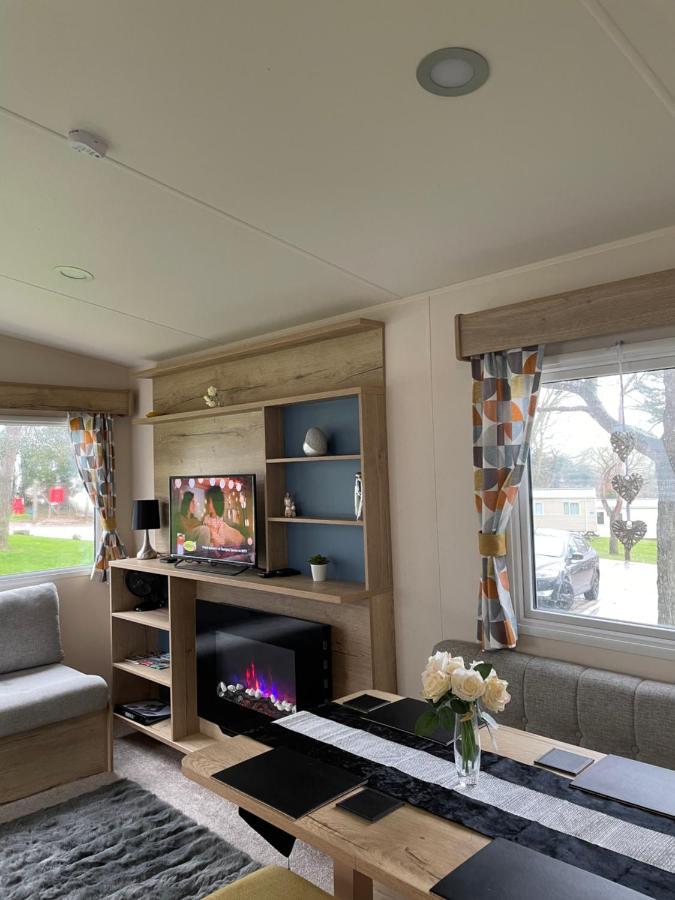 Deluxe, 3 Bed Holiday Home At Combe Haven Holiday Park 헤이스팅스 외부 사진